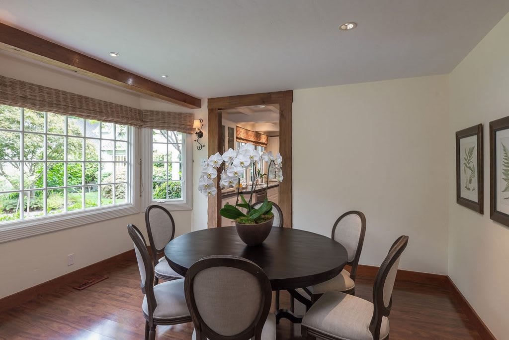 125 Lakeview Dr
