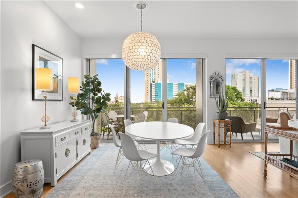 Private & boutique downtown residence