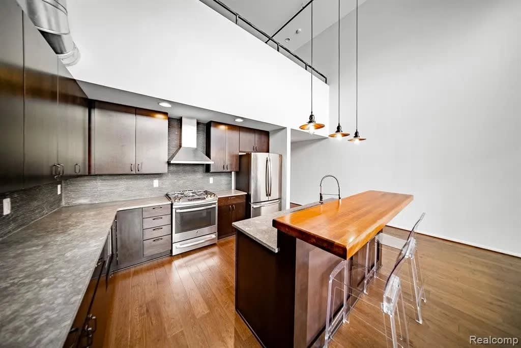 444 W Willis St Unit 511, Detroit, MI 48201