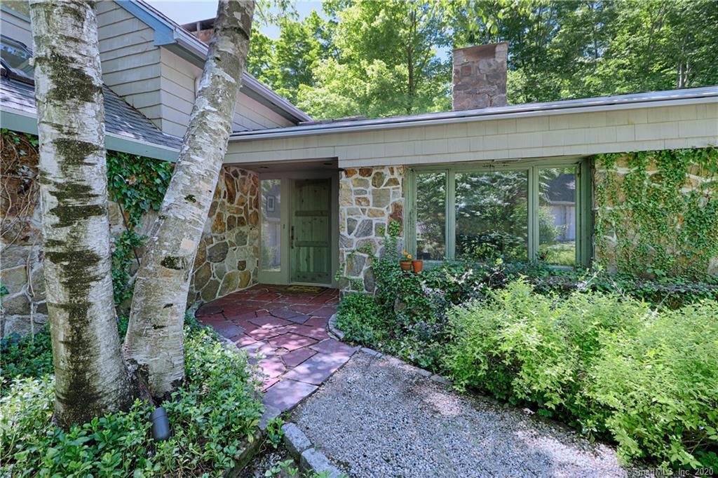 26 Wells Hill Rd