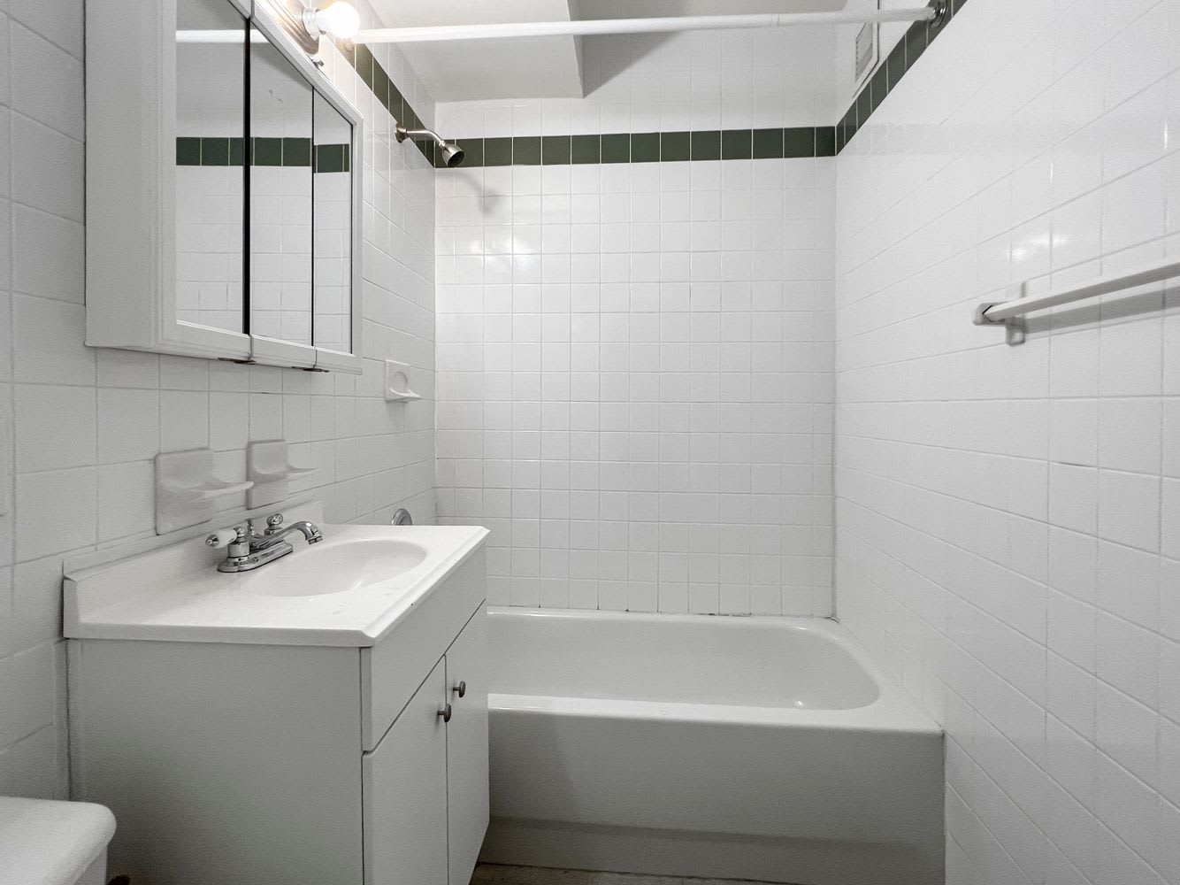 107 E 102nd St. #7F