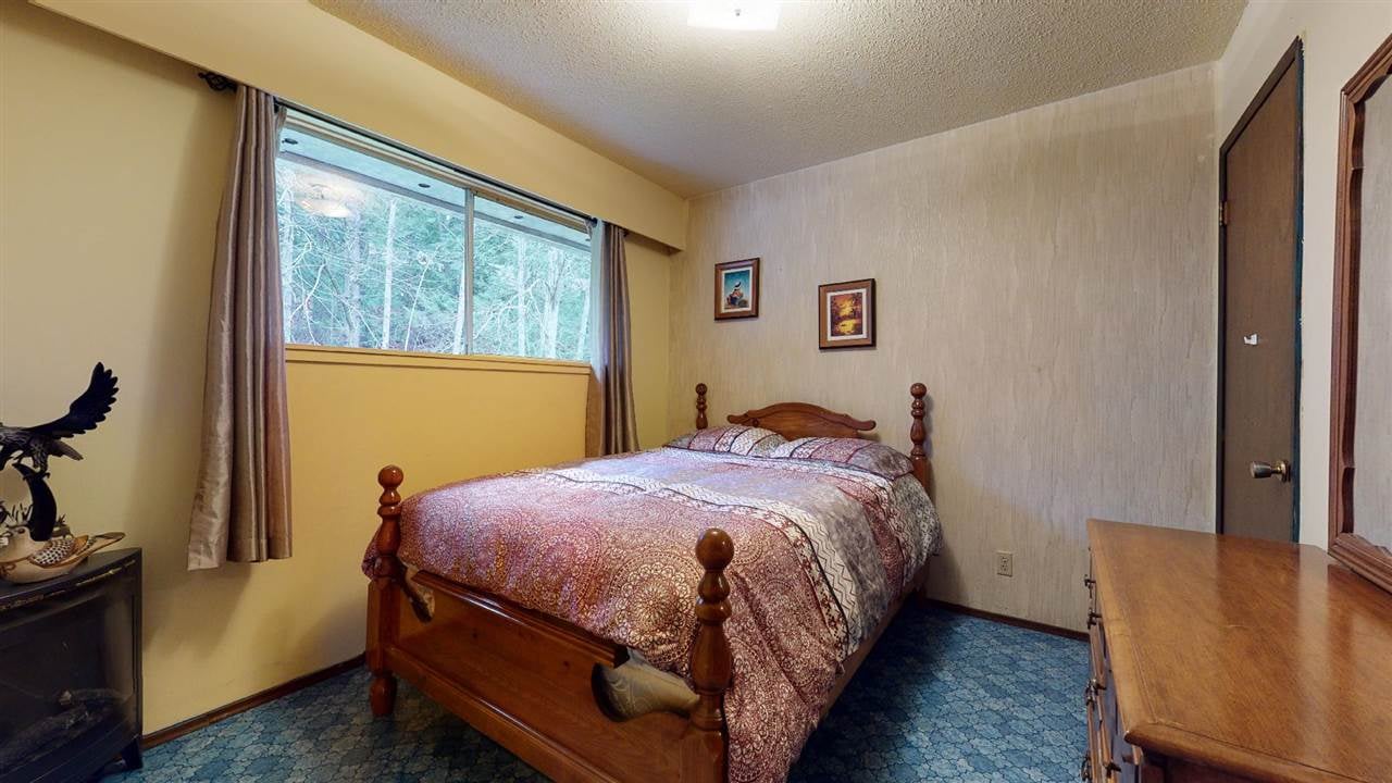 40380 Park Cres