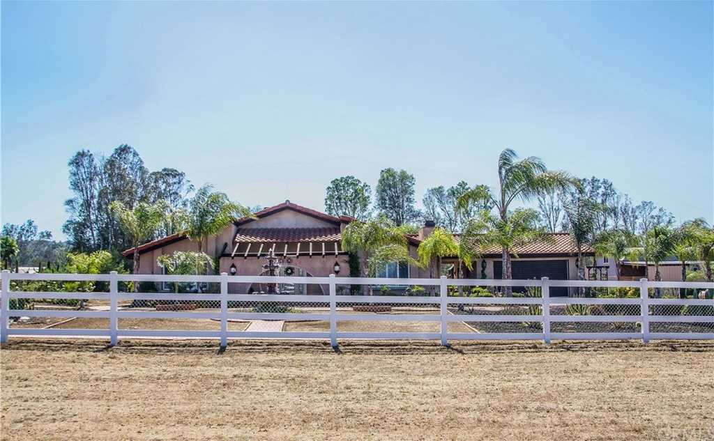 33125 Sweetwater Canyon Road