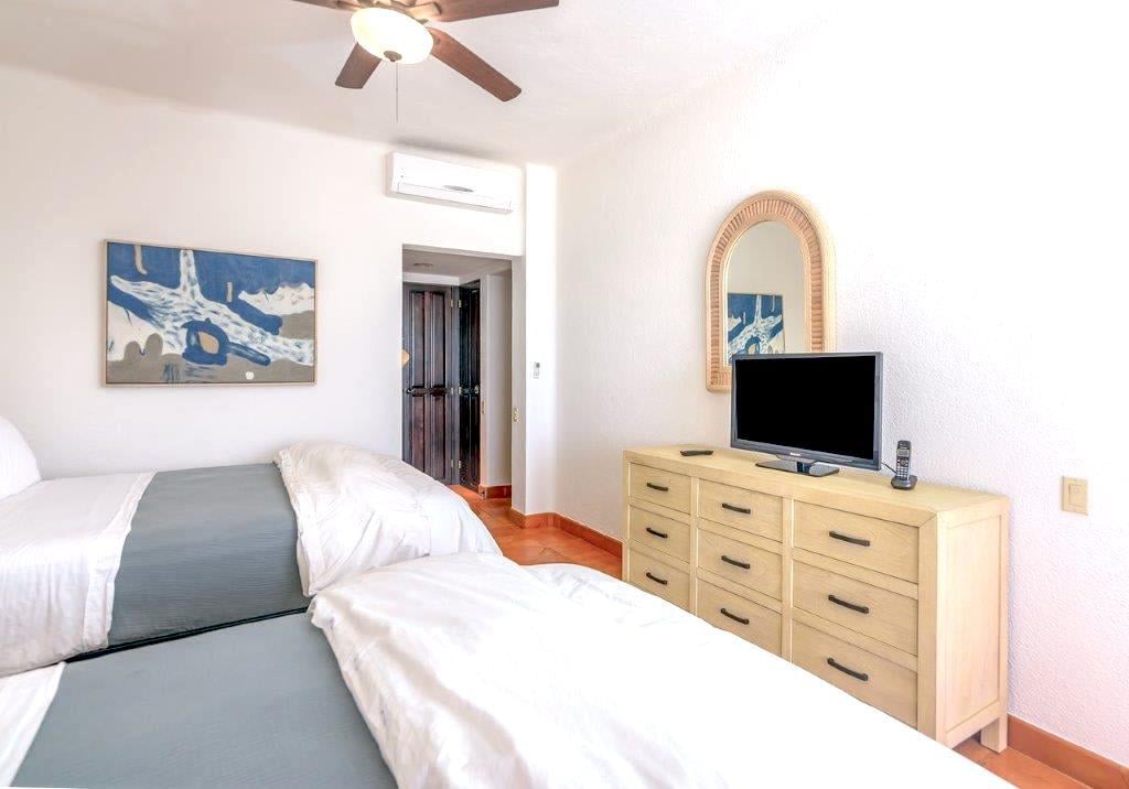Casa del Mar Oceanfront Casa del Mar La Playa 201 Phase 1, San Jose Corridor