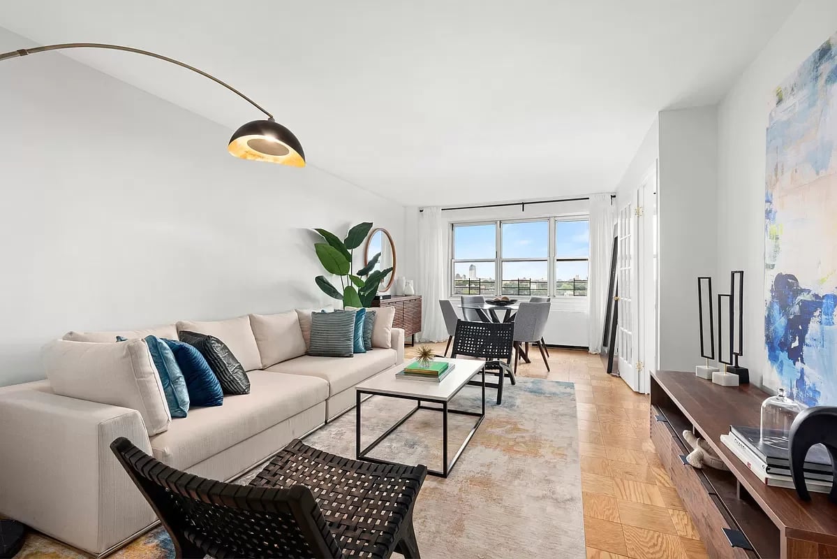 135 Ocean Pkwy 10S