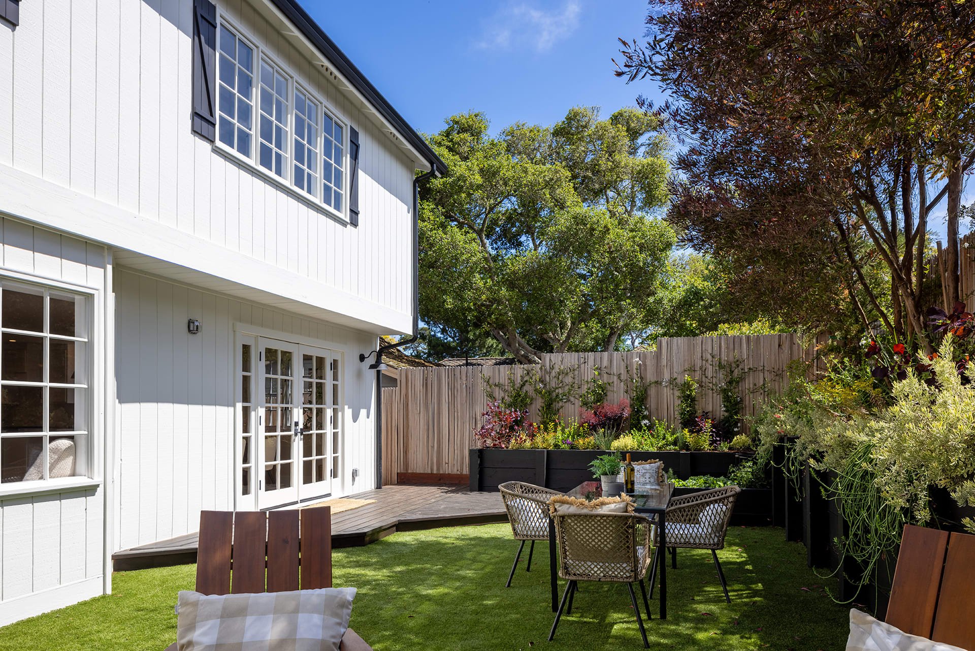 Carmel Perfection - Mission 4 SW of 10th
