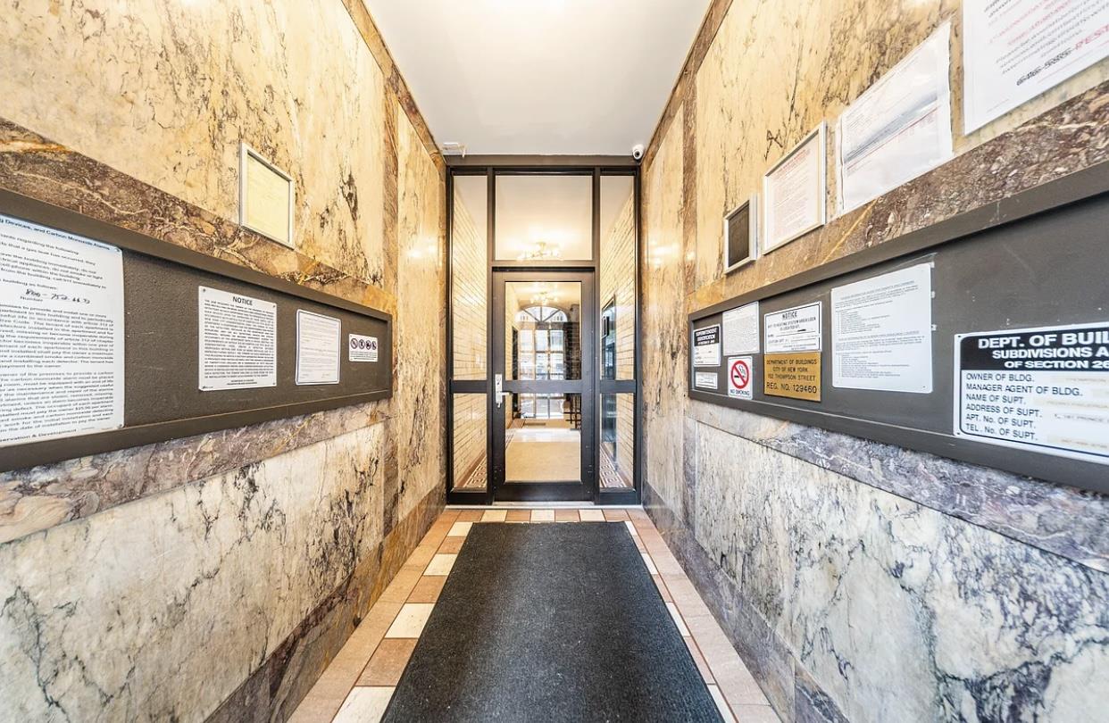152 Thompson Street, Apt 2-B