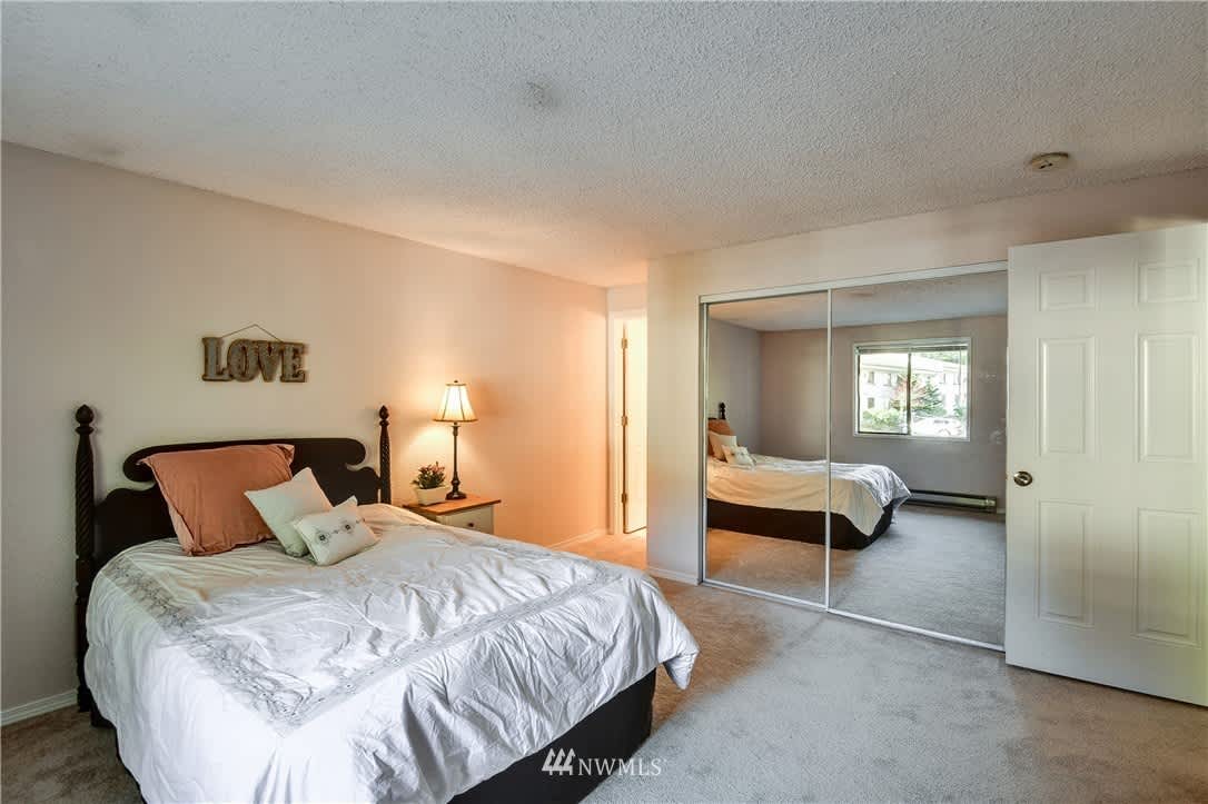 12700 NE 116th St Unit #C-5, Kirkland, WA 98034