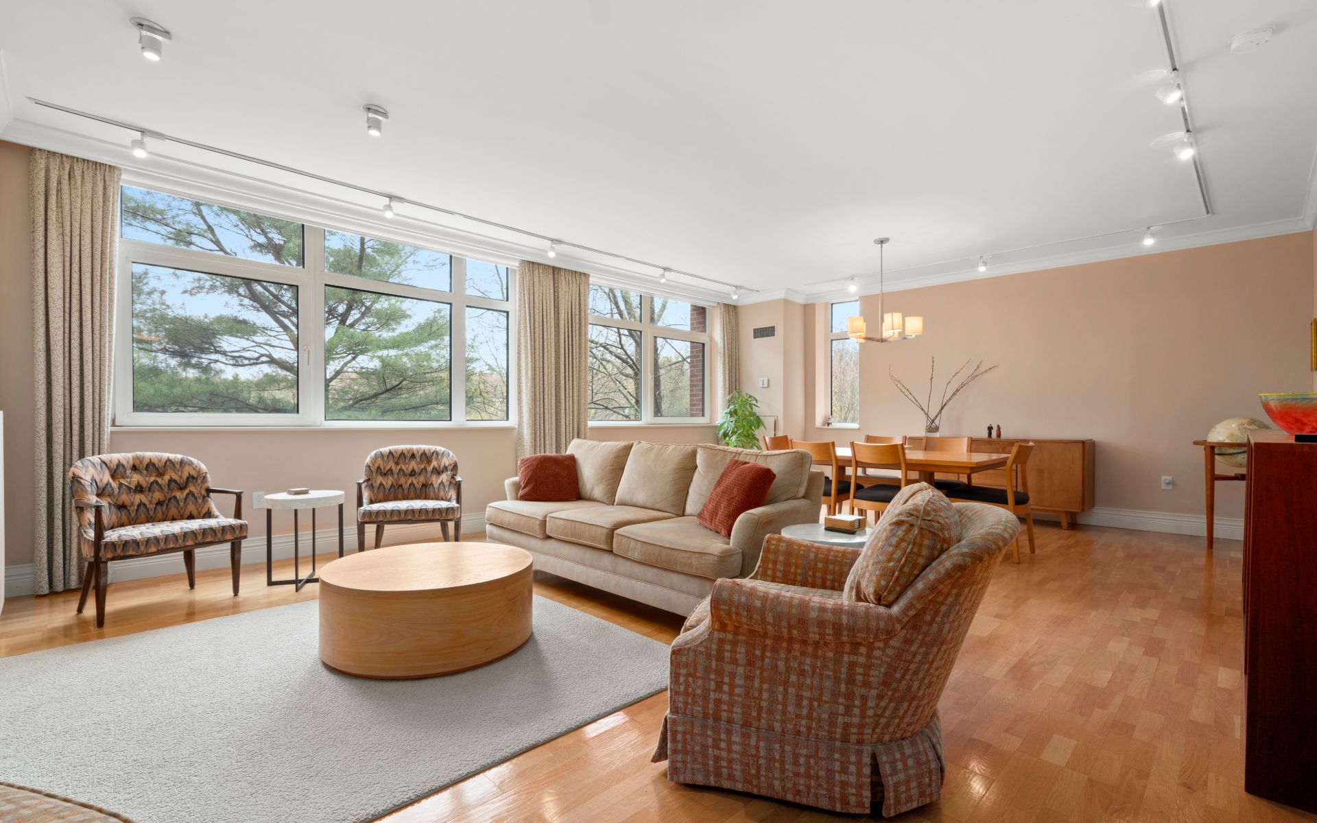 79 Florence St, #304S