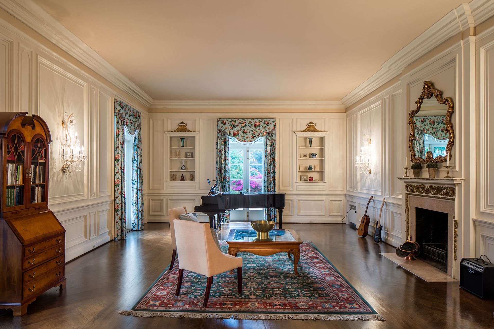 The Monterey Manor