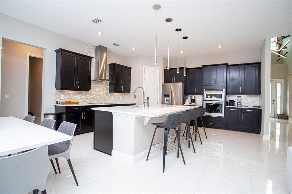 8252 Ludington Cir