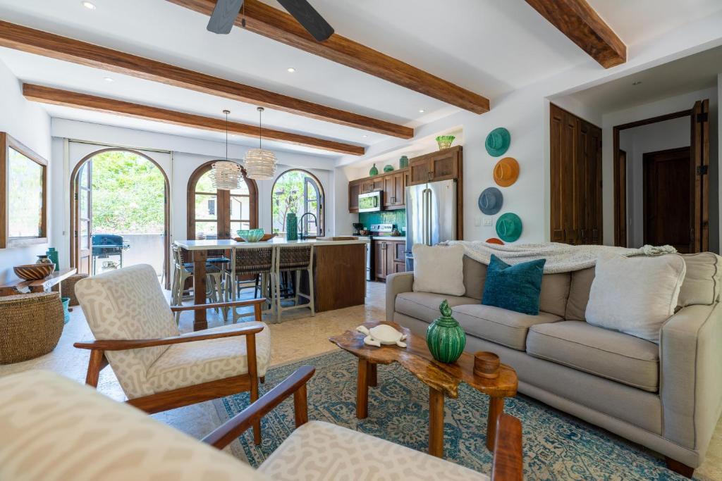 Plaza Flat with Splash Pool, Flamingo, Guanacaste