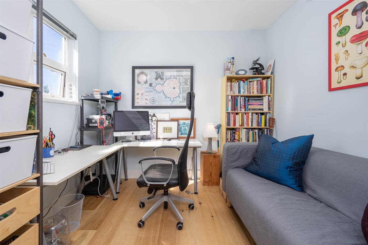 3207 Manitoba Street, Vancouver