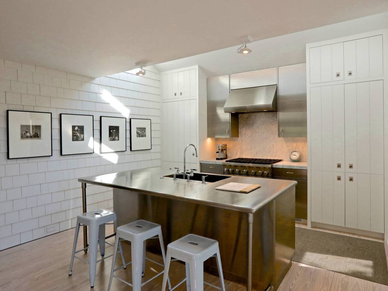 Seafarers Cottage Summer Rental in Sag Harbor Village