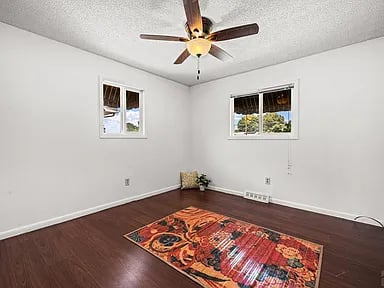19 Cornell Cir
