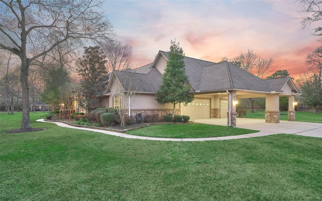 25 Oak Crest Cir