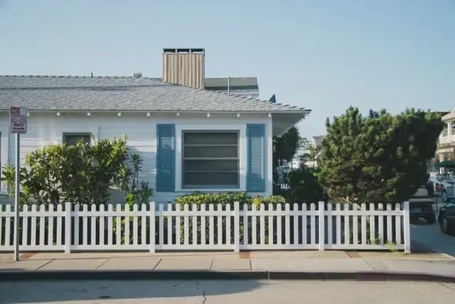 Steps to buying a first home in California