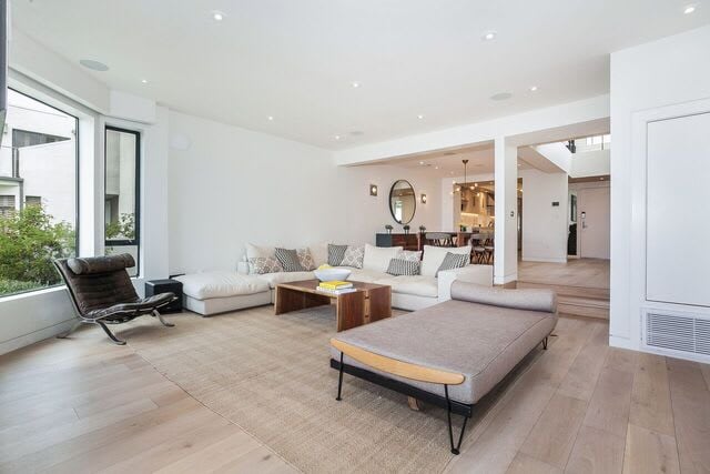 17 Sea Colony Drive
