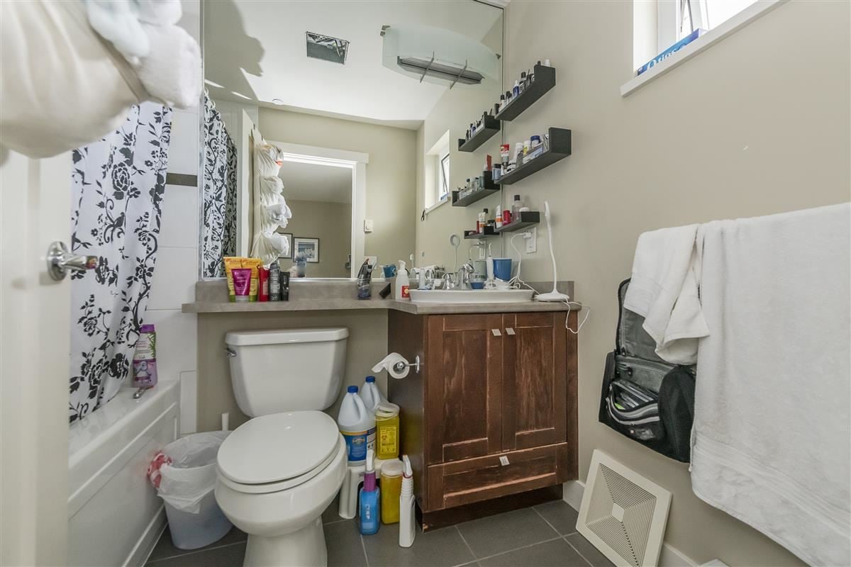 168-7388 Macpherson Ave