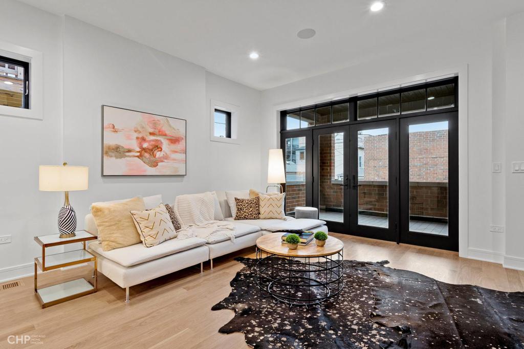 Spacious New Construction Duplex Down: 1717 N Humboldt, #1N 