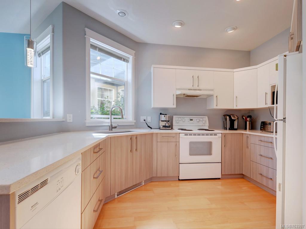 332 St. James St
