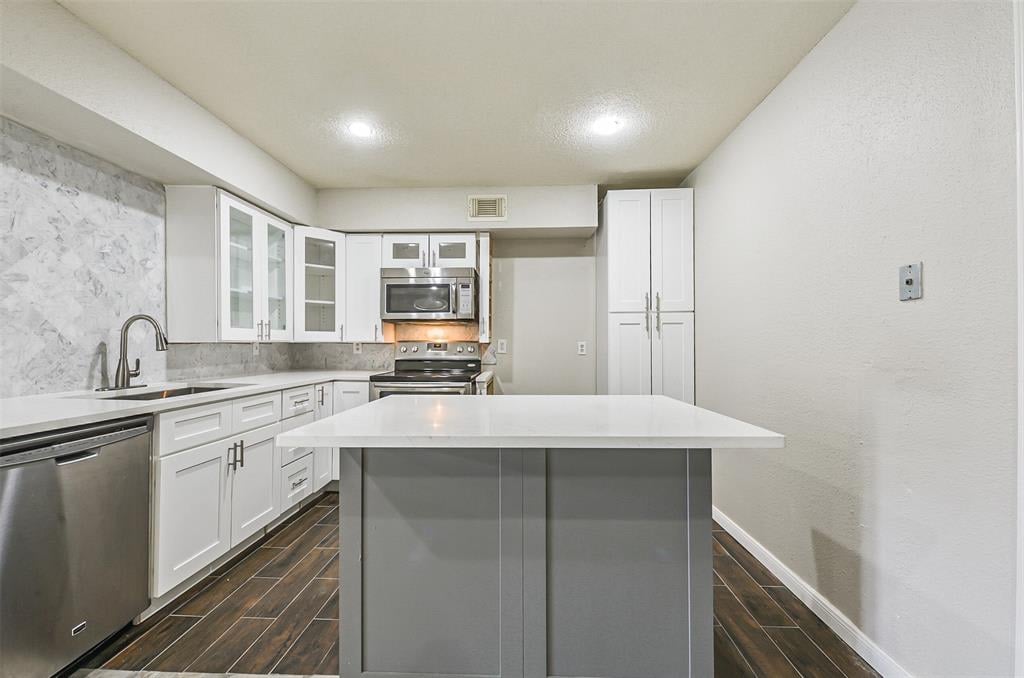2425 Holly Hall Street Unit: 92F