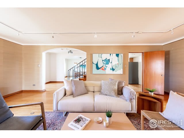 900 Monaco Pkwy