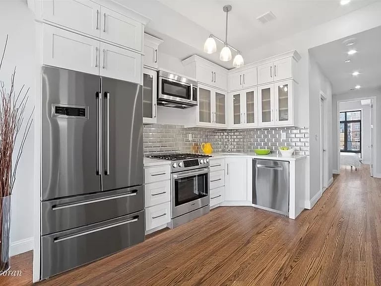 518 Maple St. 4