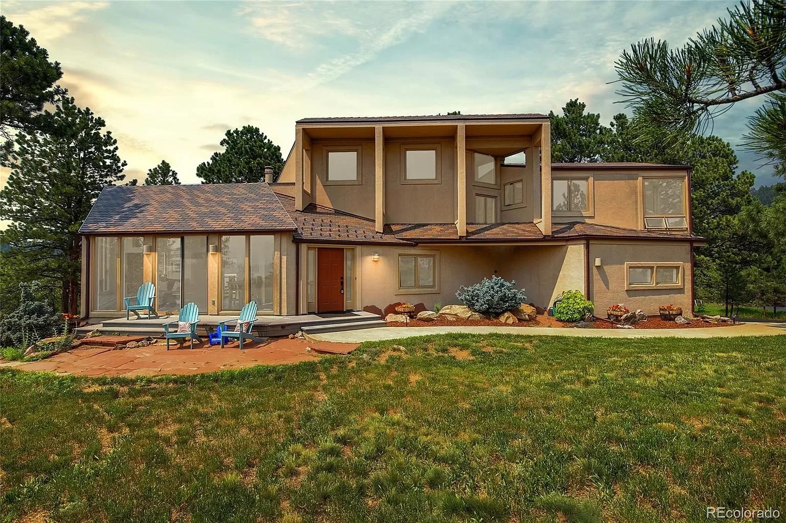 2120 Rockcress Wy