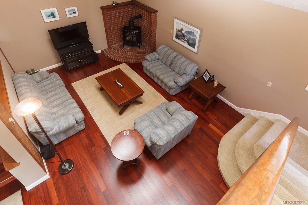 1389 Vista Hts, Victoria