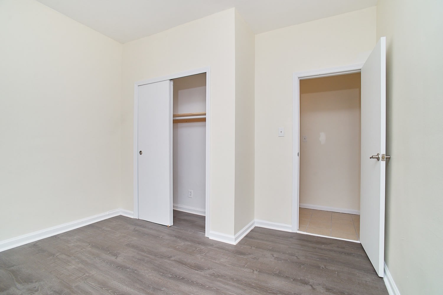 1055 2nd Ave, Unit 4CD