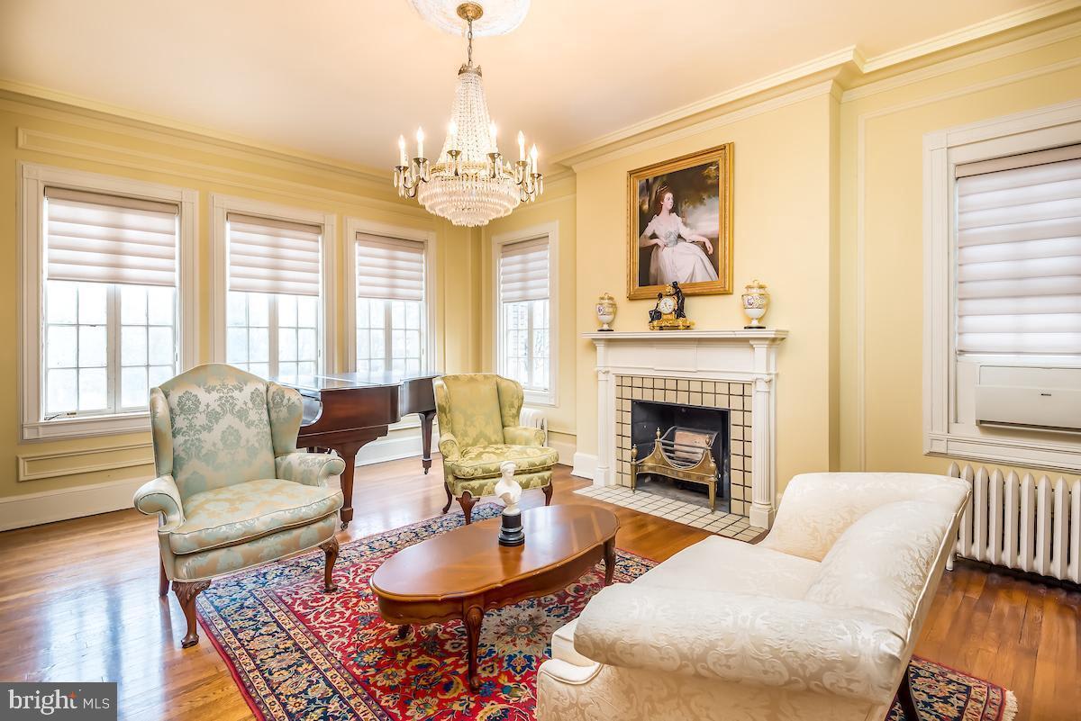 1901 Wyoming Ave NW #21