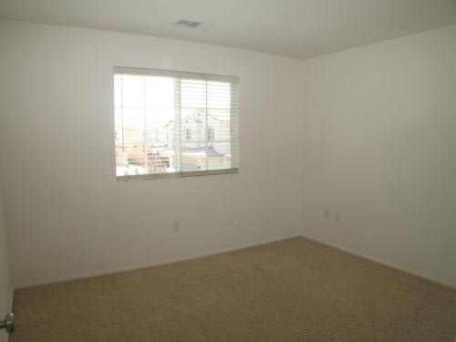 8535 Boeckman North Hills, CA