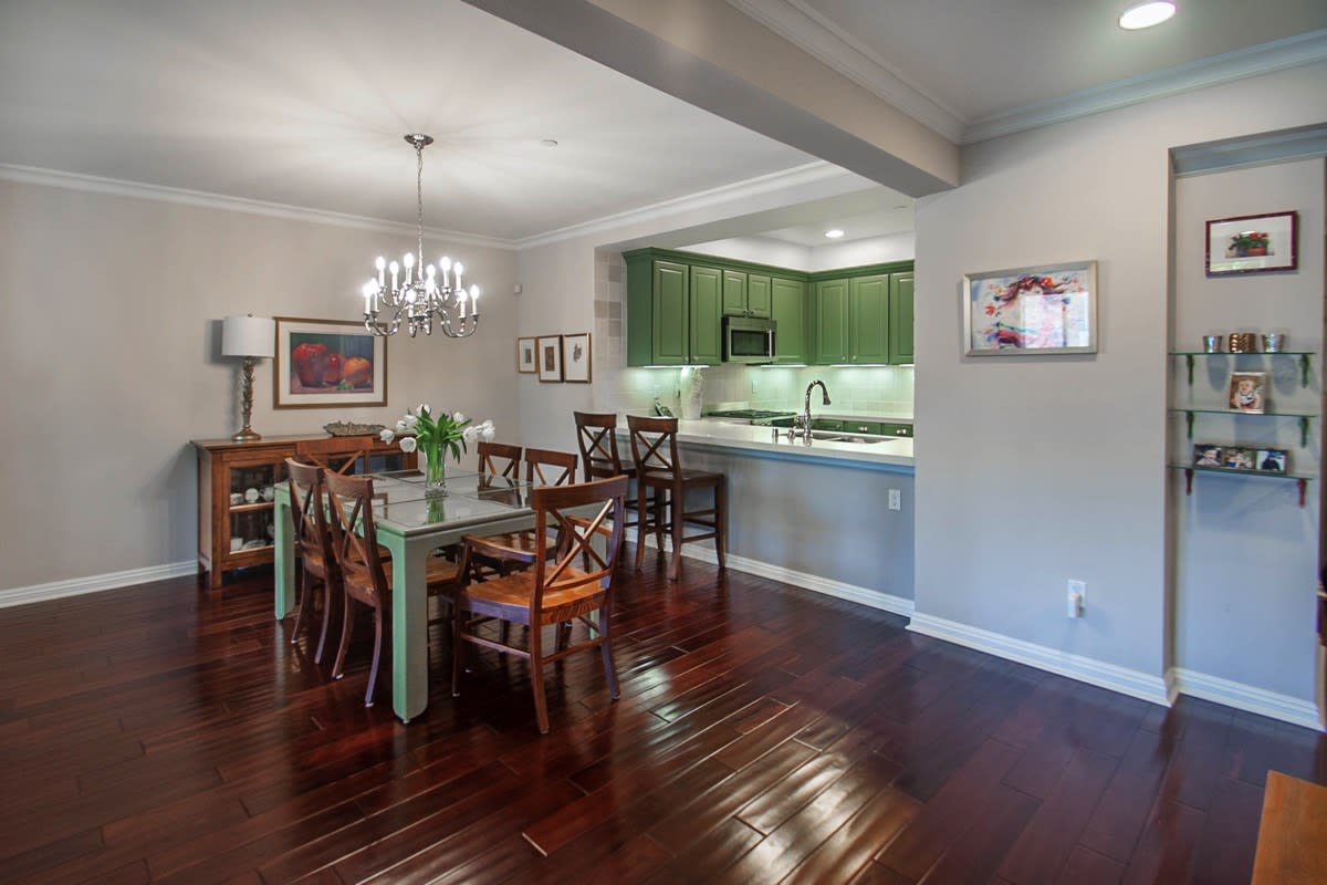 4533 Vista Del Monte Ave 101 Sherman Oaks, CA