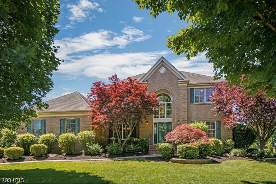 14 Milburn Dr 