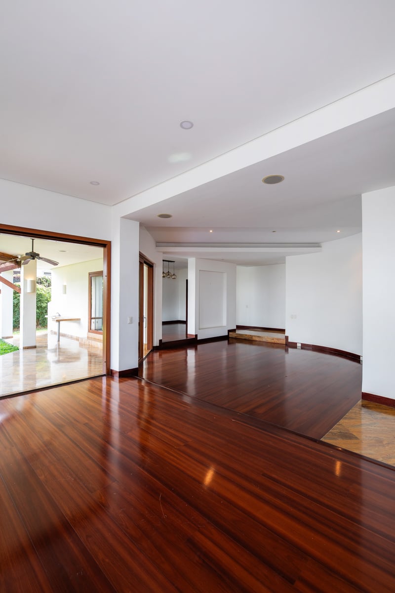 Modern Rented Estate, Escazu, San Jose