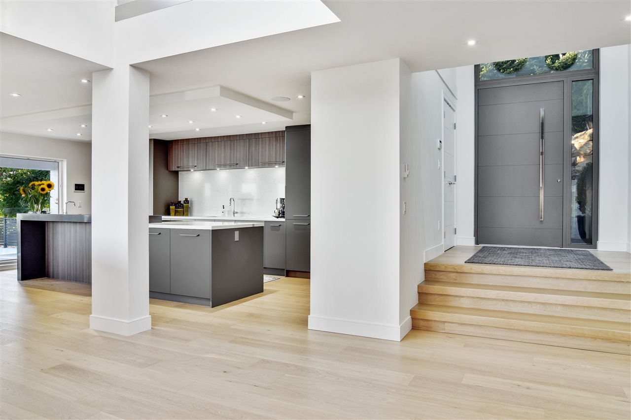 233 Bayview Rd