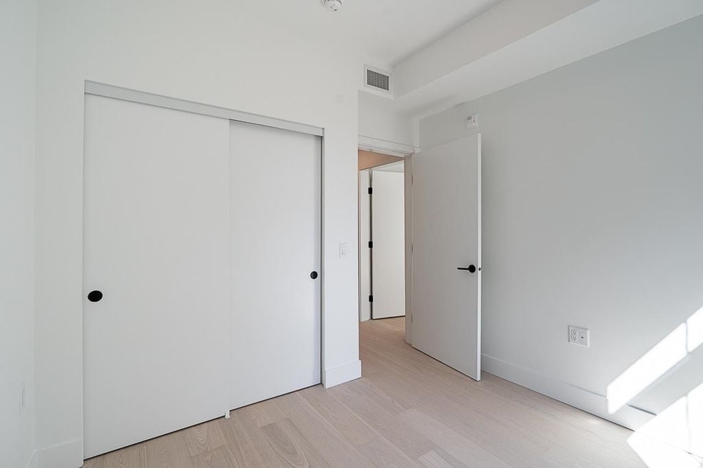 551 W 28th Avenue 107, Vancouver