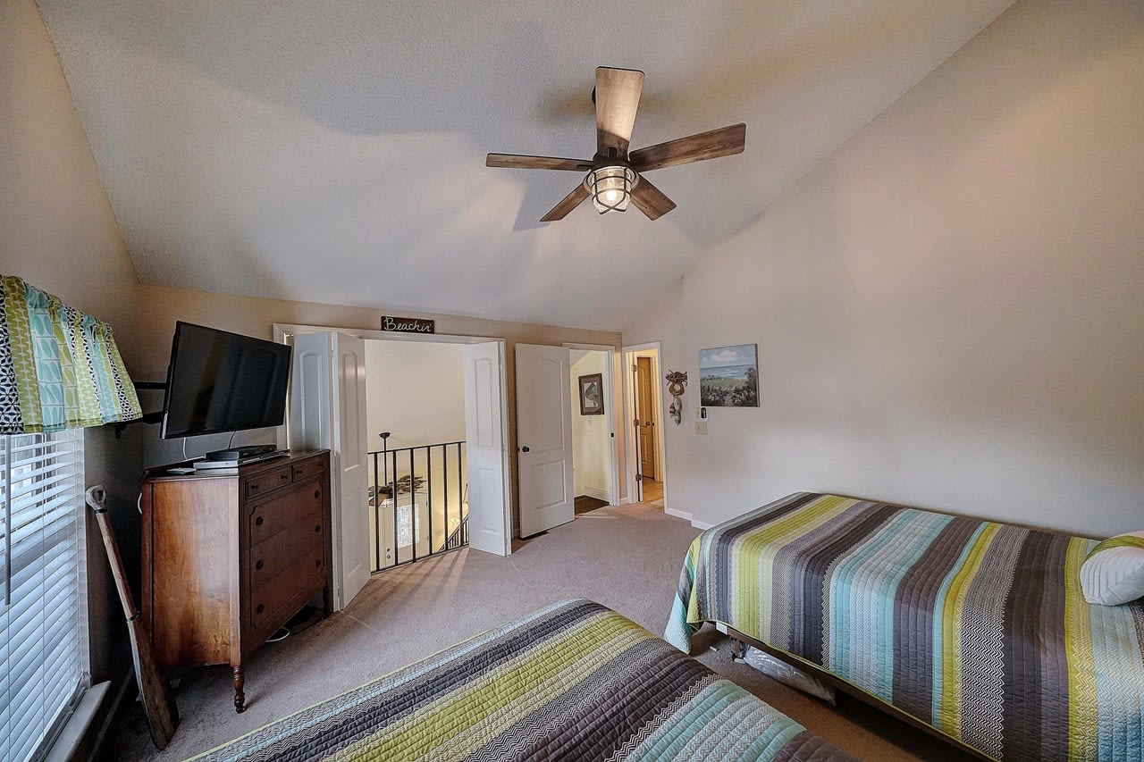 17462 FRONT BEACH Unit 52D