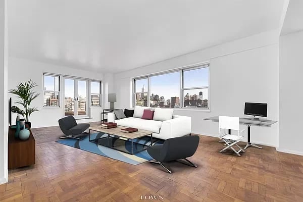 11 5th Ave, Unit 17O