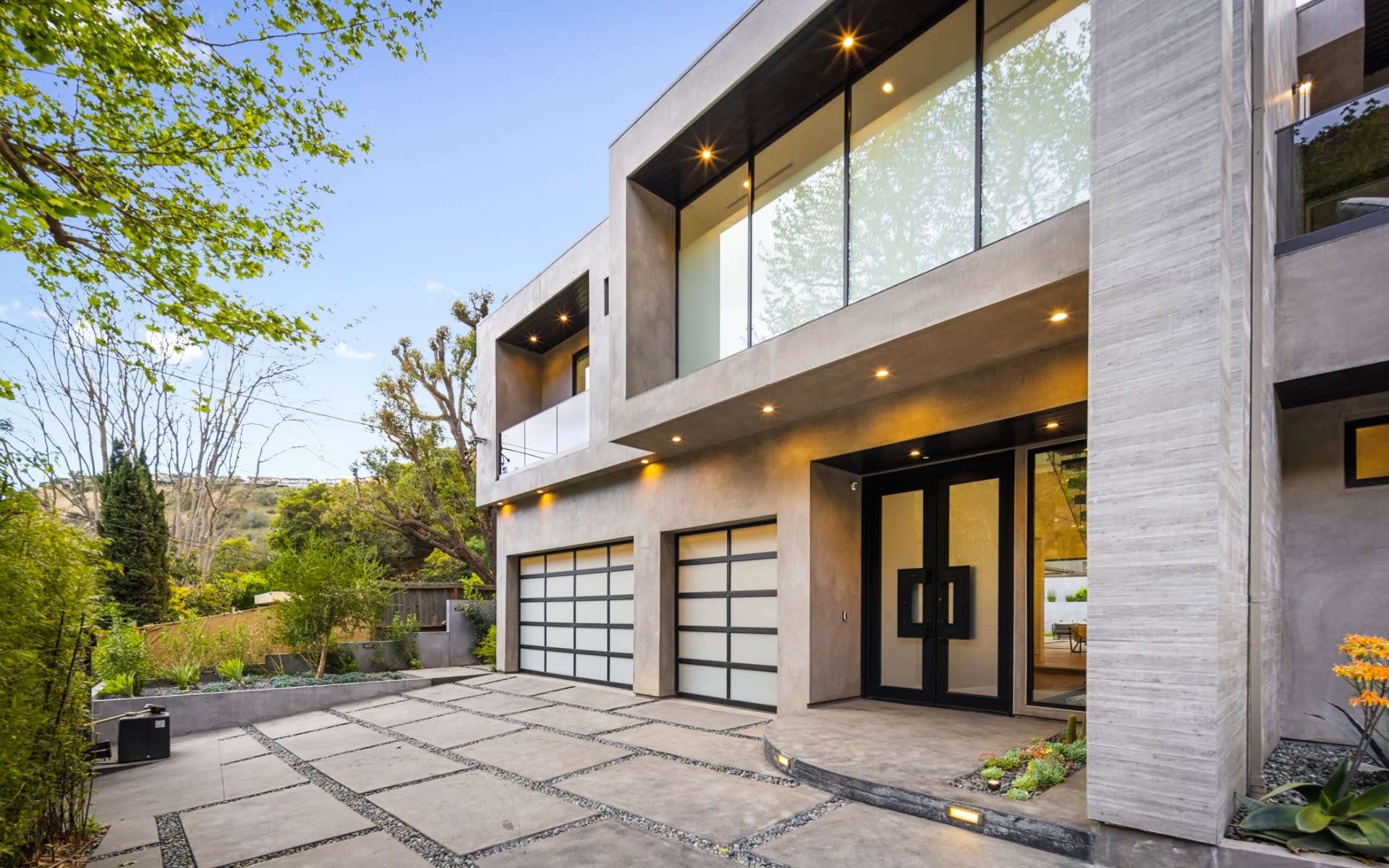 Nichols Canyon - Hollywood Hills