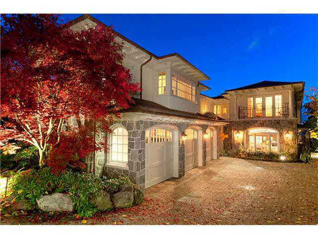 2818 Bellevue Ave