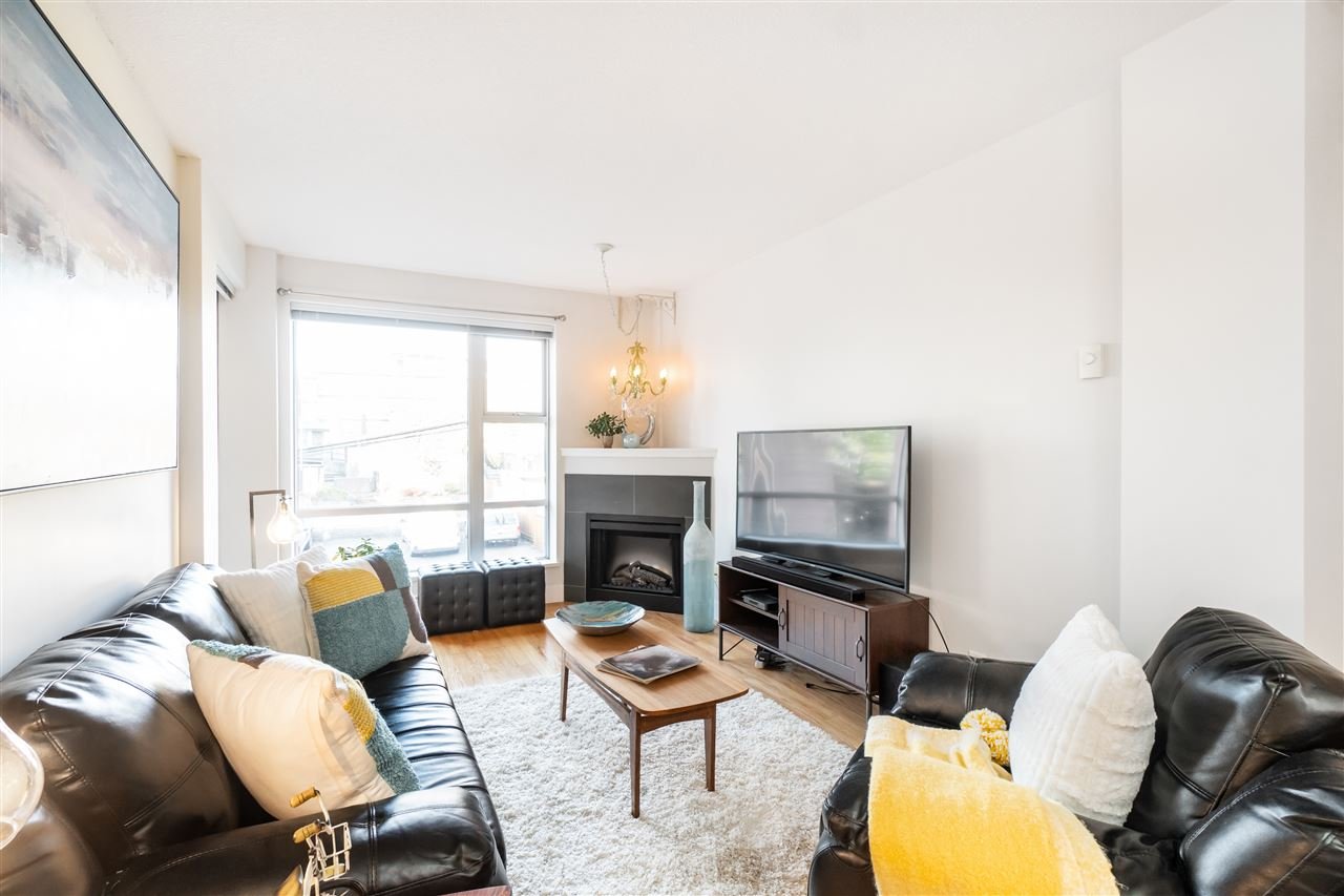 405-3811 Hastings St