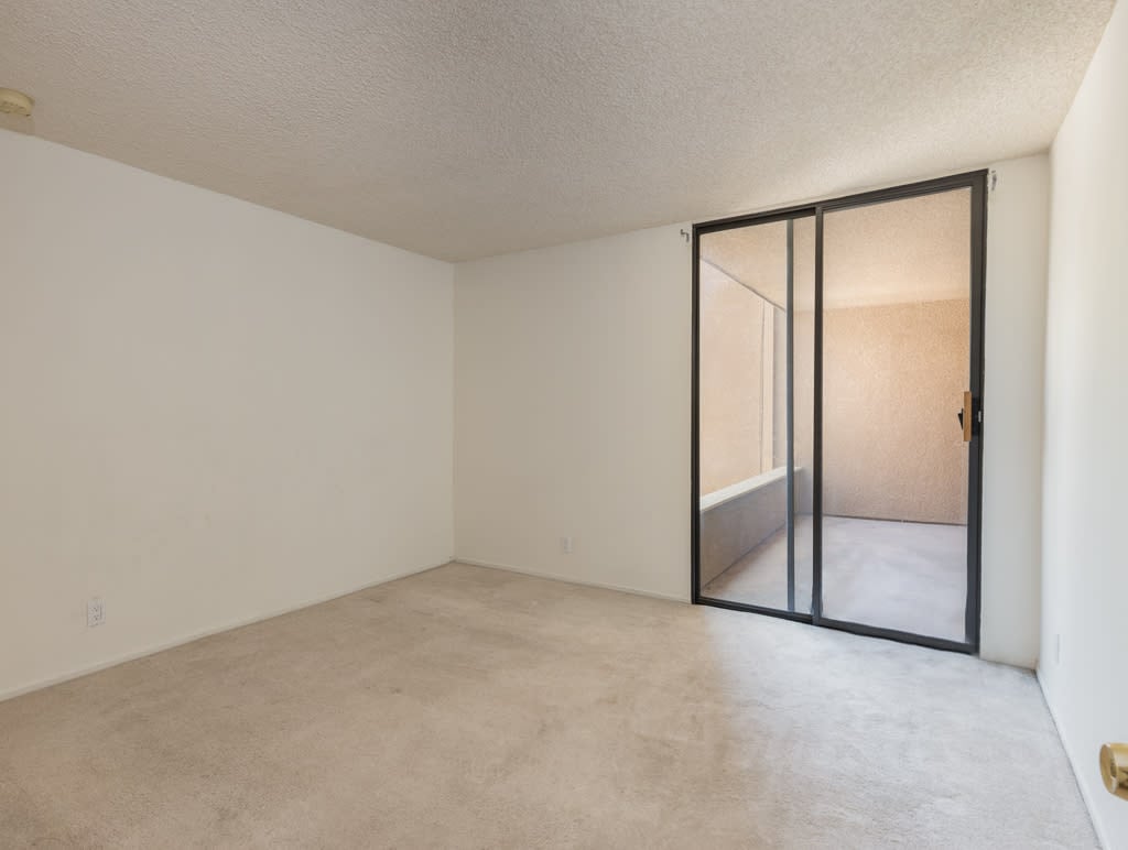 16866 Kingsbury Street Unit: 203