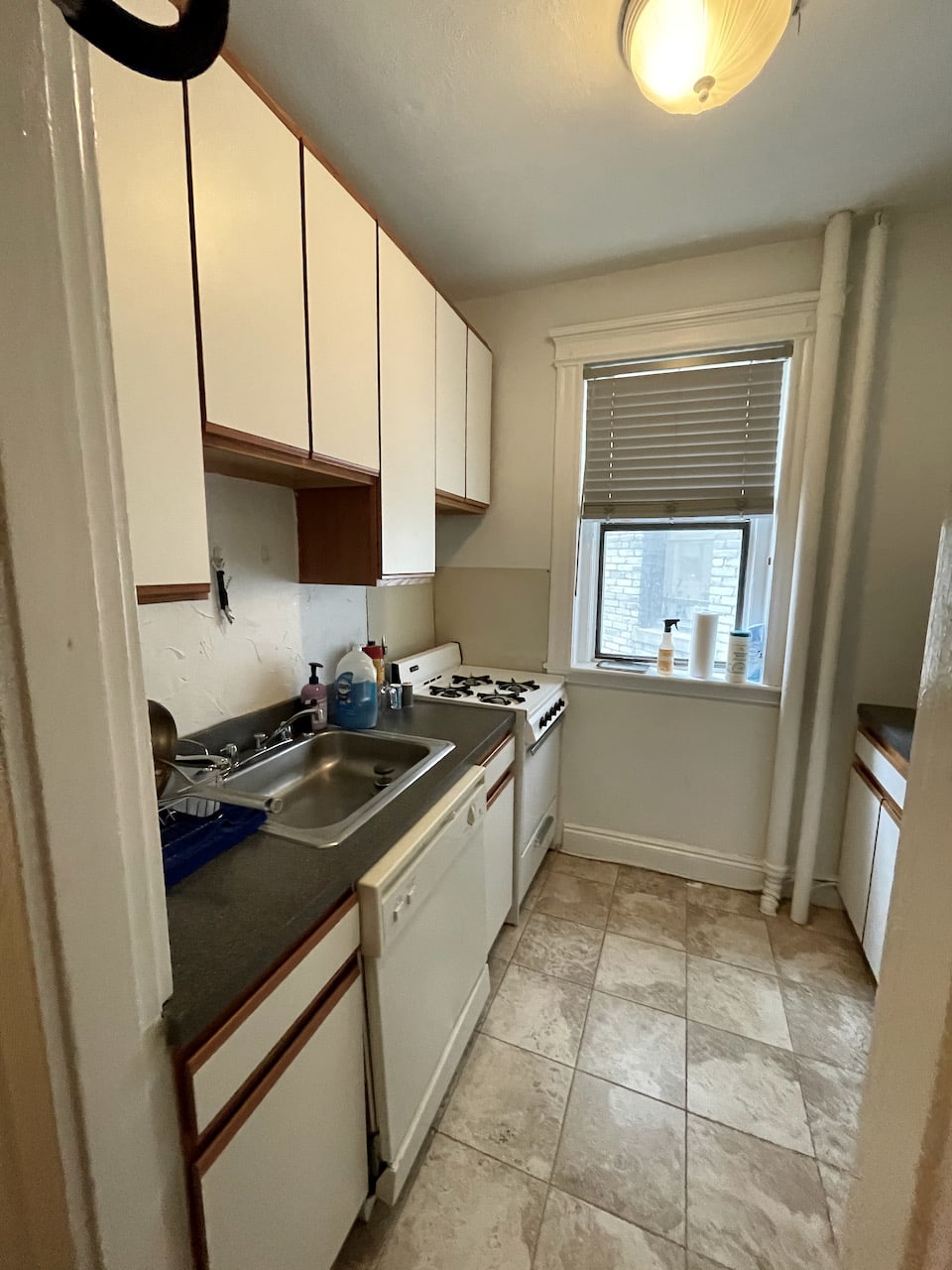 Fenway - Park Drive - available January - heat and hot water included! 