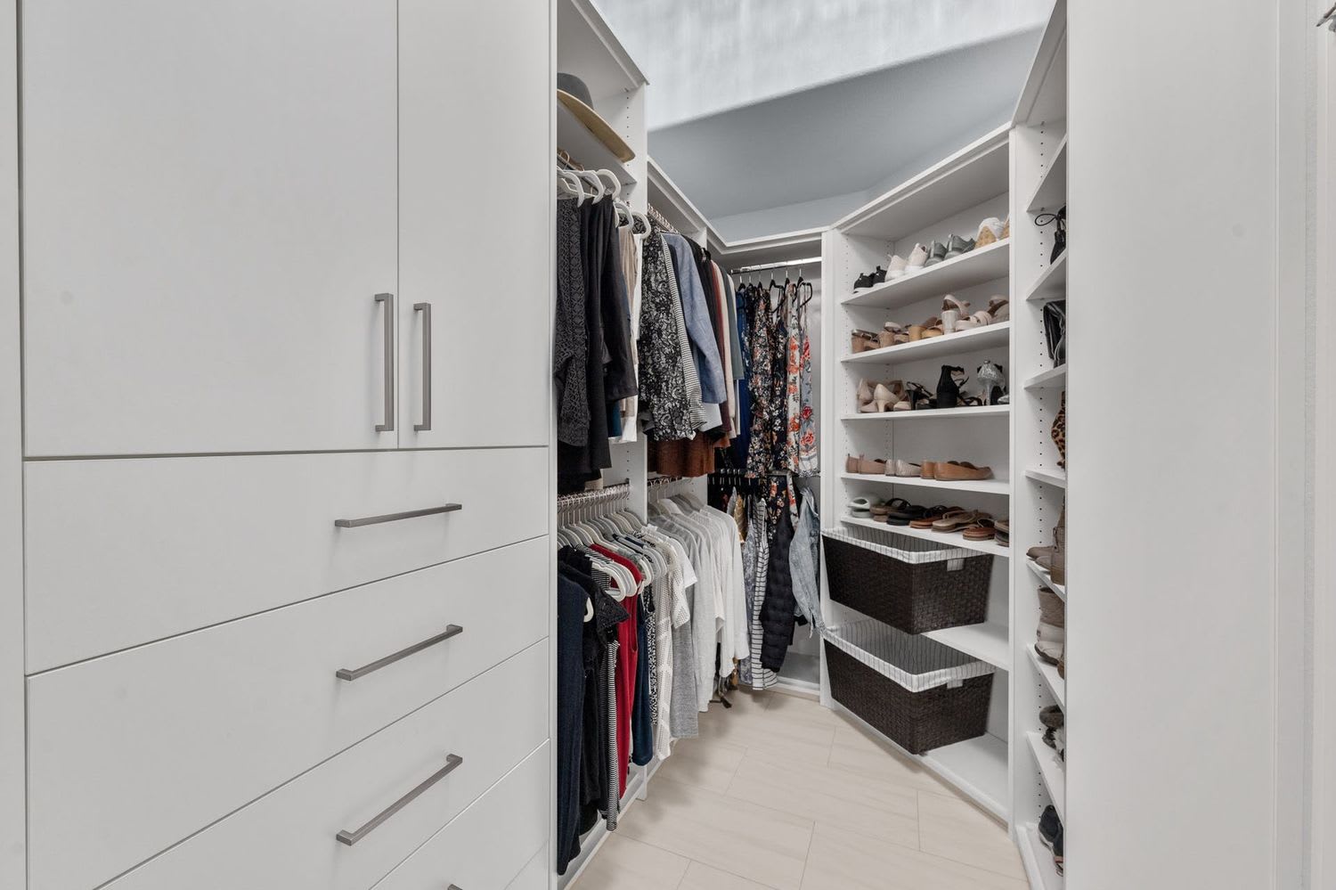 5805 Terravista Dr
