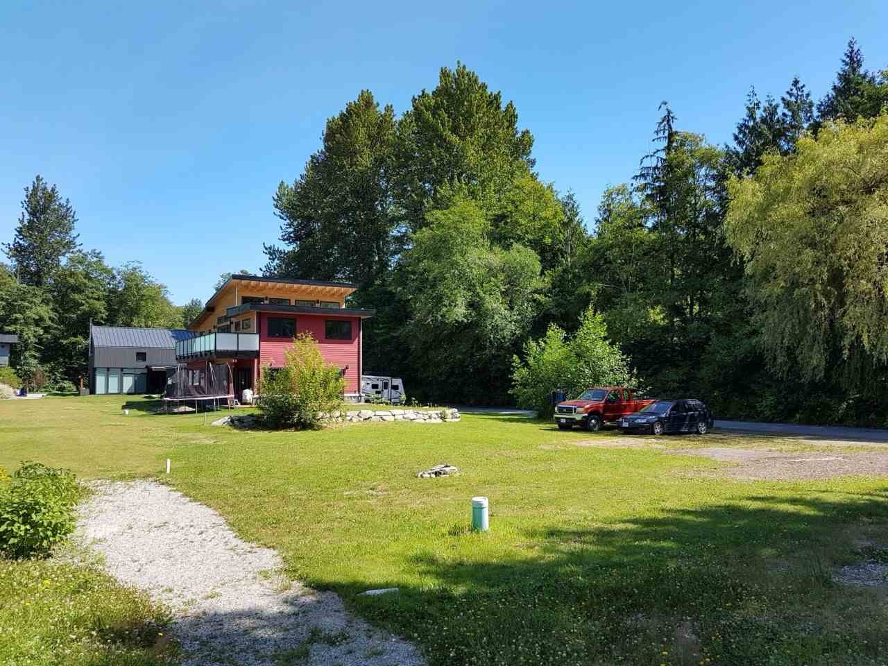 8-1038 Finch Dr