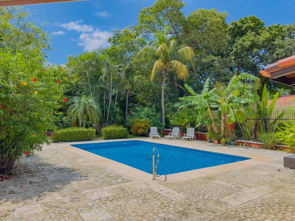 Gated Colonial Home With Casita, Papagayo, Guanacaste