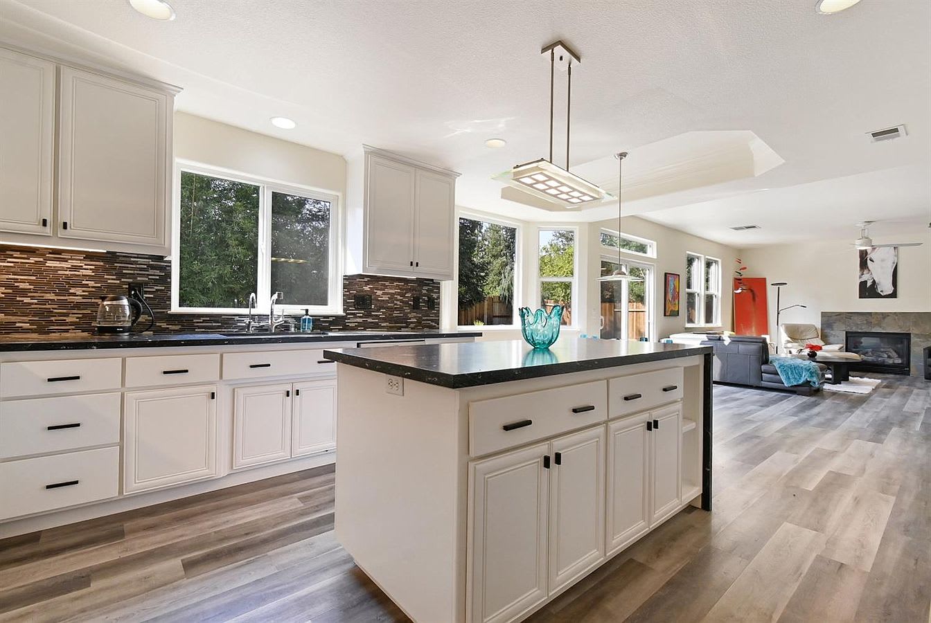 2708 Rockwell Drive