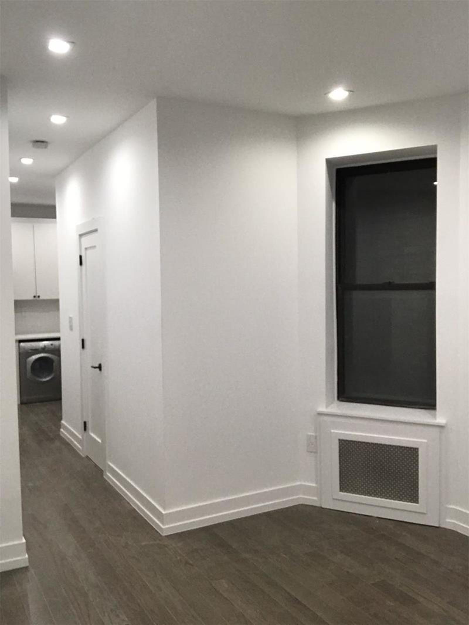 615.5 Hudson Street, Apt 9